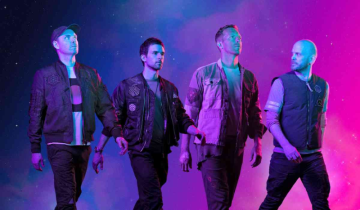 The Fame of Coldplay - Why is Coldplay famous and how much did they earn during their India concert