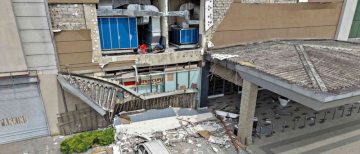 7.5 Magnitude Earthquake Hits Philippines | Tsunami Alert Issued in Mindanao