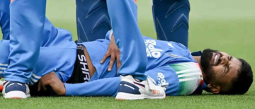 Shreyas Iyer Admitted to ICU in Sydney After Internal Bleeding, 'Could Have Been Fatal'