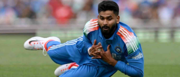 Shreyas Iyer in ICU After Shocking On-Field Injury During IND vs AUS ODI