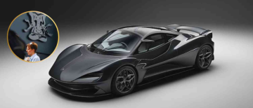 The Lanzante car carrying a Ganesh logo