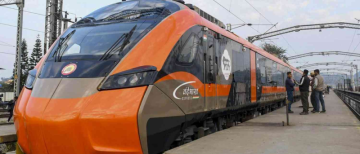 India’s First Overnight Vande Bharat Train is here- No RAC, Faster Travel, Premium Comfort