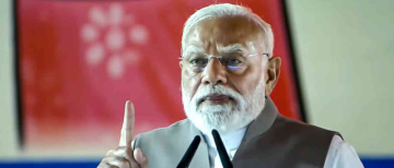 PM Modi Addresses Women’s Conference in Varanasi, Seeks Blessings of ‘Matru Shakti'