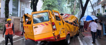 Mumbai School Bus Tragedy: 11-Year-Old Killed After Tree Crushes Bus in Chembur