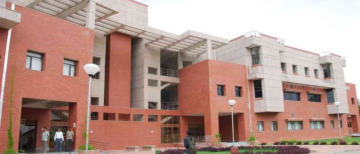 Rejected by IIT Kanpur, Student Hacks IIT Websites—Now He May Get Admission