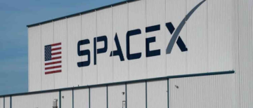 SpaceX Stock Falls 40% From Peak as Investors Brace for Crucial Q2 Earnings