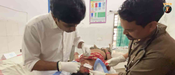 MLA Turns Doctor! Dr. Vikrant Bhuria Treats Accident Victim, Exposes Hospital Reality in MP
