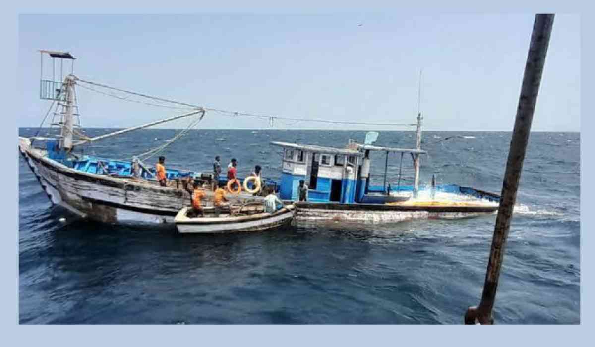 Kochi's Fishing Boat, 12 crew rescued by Indian Coast Guard