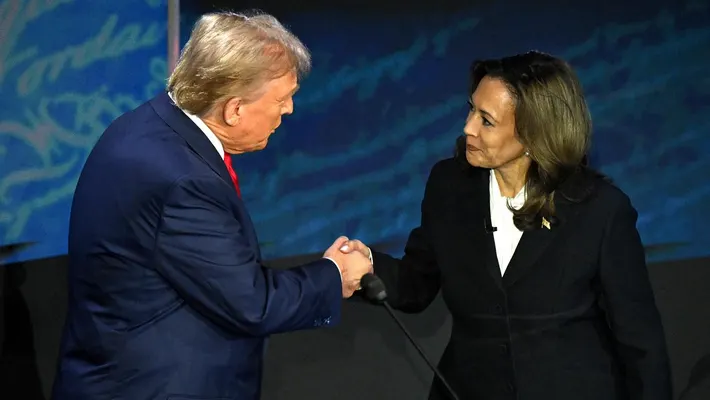 trump and harris polls