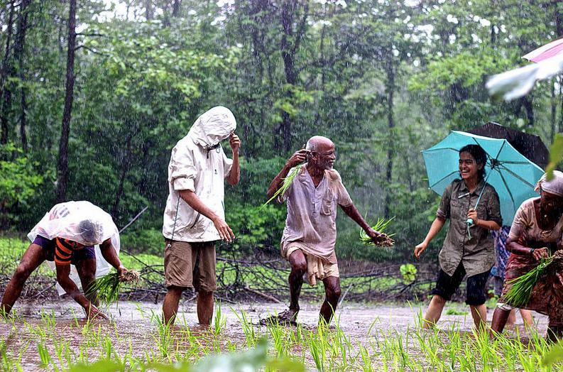 photo: tribal people in Hasdeo