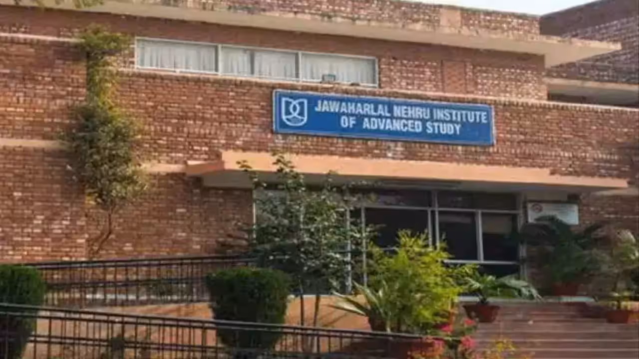 jnu graffiti row: ‘free umar khalid’, ‘long live naxalbari’ slogans spark political storm after jamia protests