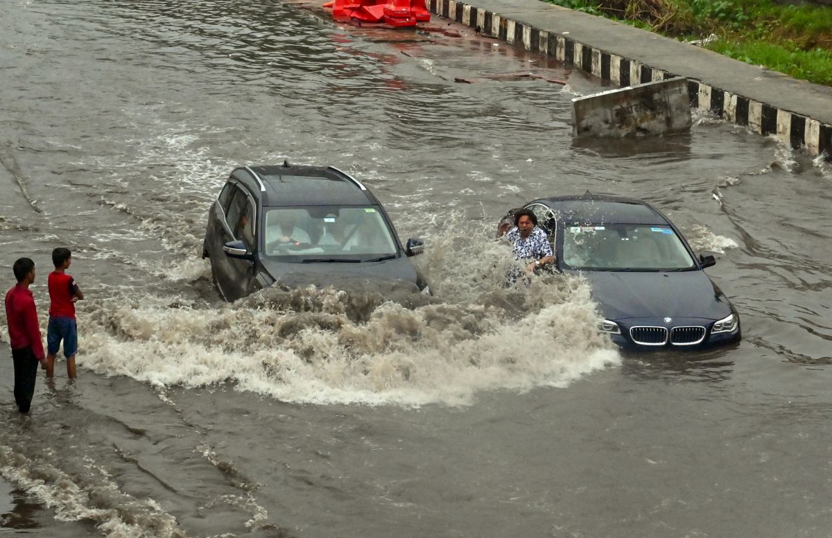 Heavy rainfall in north india