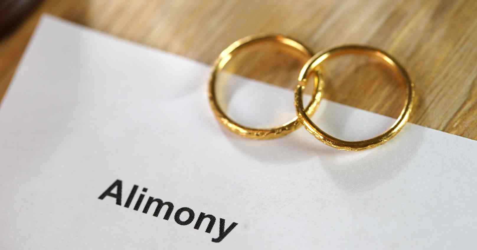 no alimony for financially self-sufficient, independent spouse, rules delhi hc