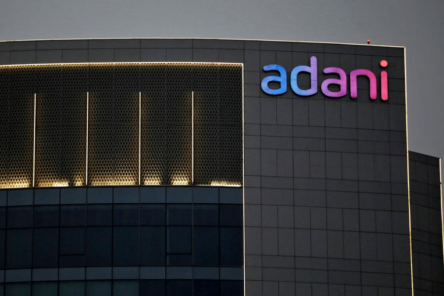Indian regulator accuses Adani nephew in insider trading case, he seeks to settle