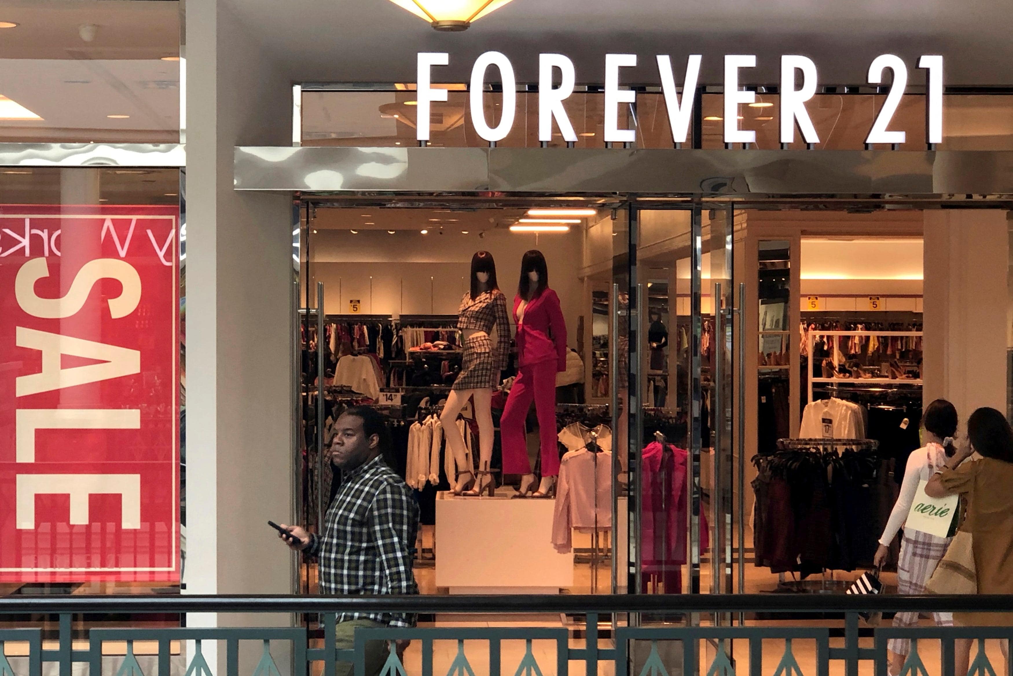 forever 21 files for bankruptcy, 2nd time in 6 years