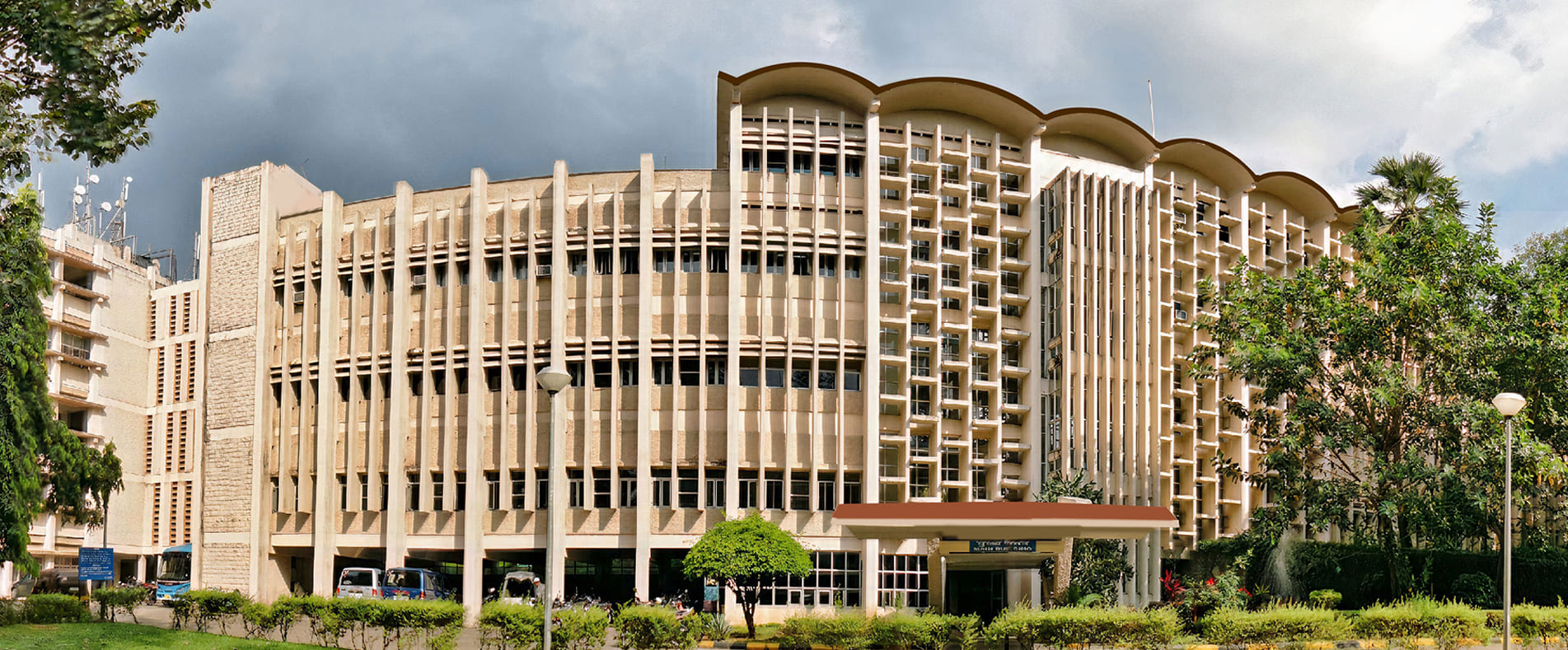 IIT BOMBAY 