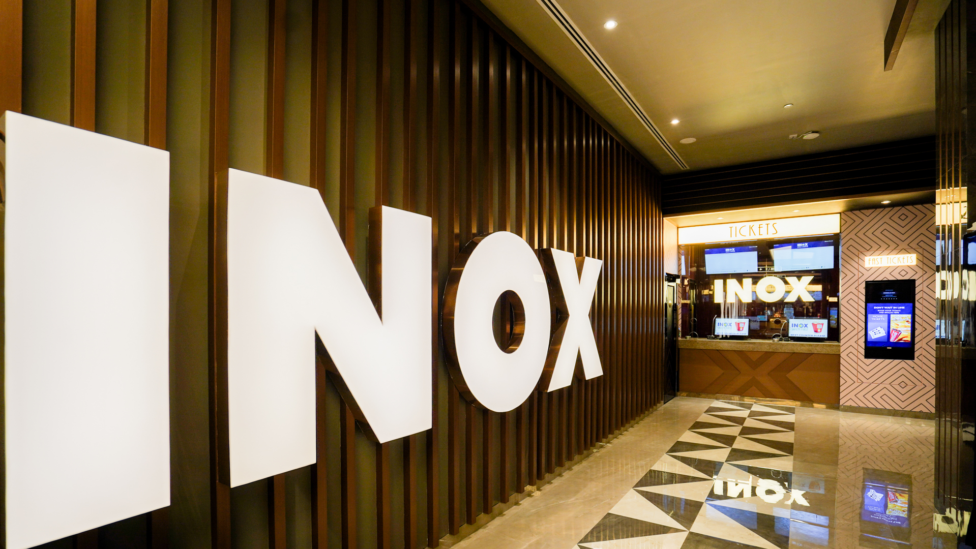 INOX 