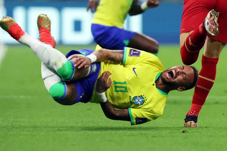 Neymar injured