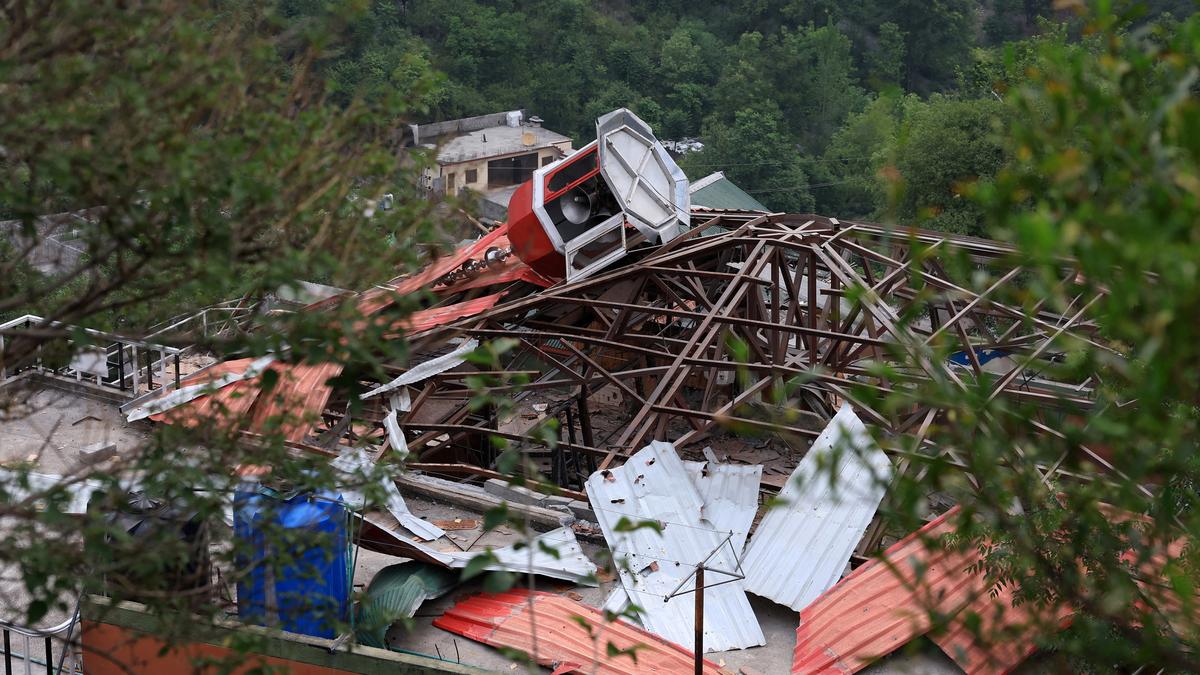 operation sindoor: shelling by pakistani troops in j&k's poonch, kupwara, baramulla, uri and akhnoor areas