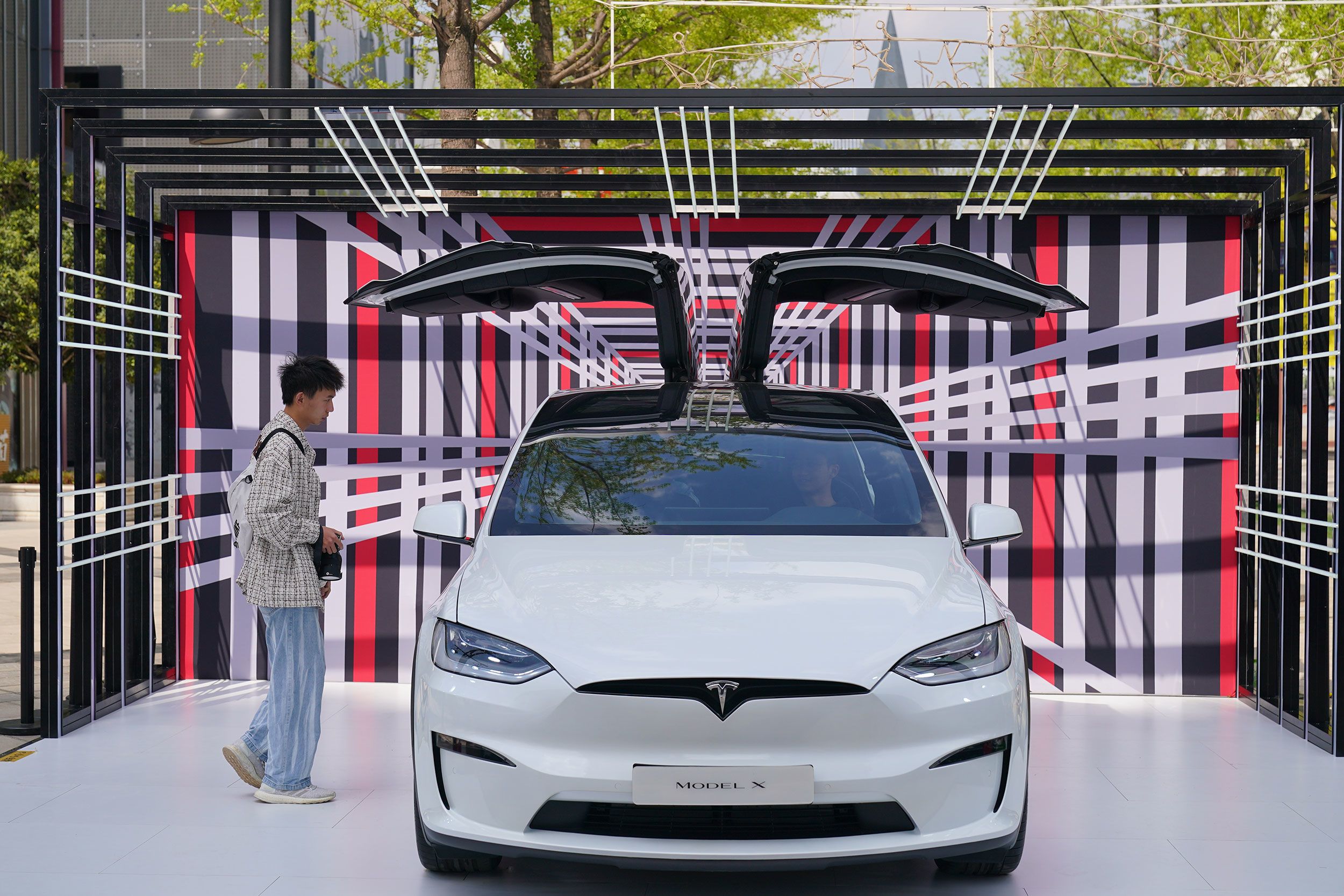 Tesla’s Finally Here, India! Say Hello to Electric Sass on Four Wheels