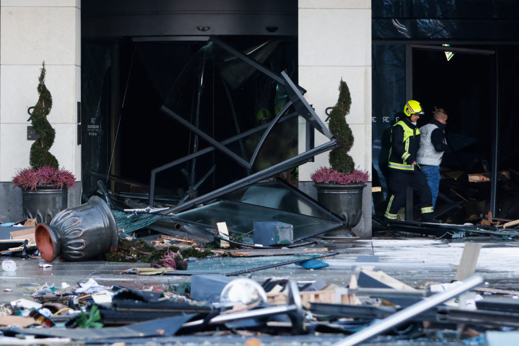 Berlin aquarium burst incident 