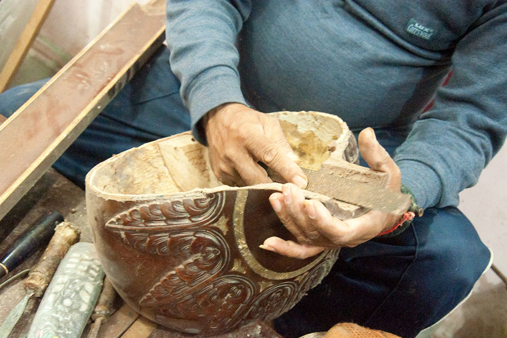 photo: sitar making from pumpkin