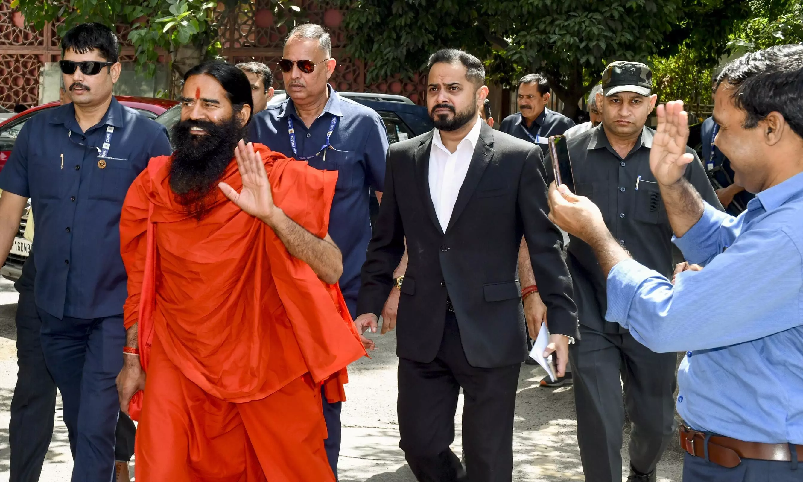 SC Orders Uttarakhand govt to decide on suspension of 14 Patanjali products