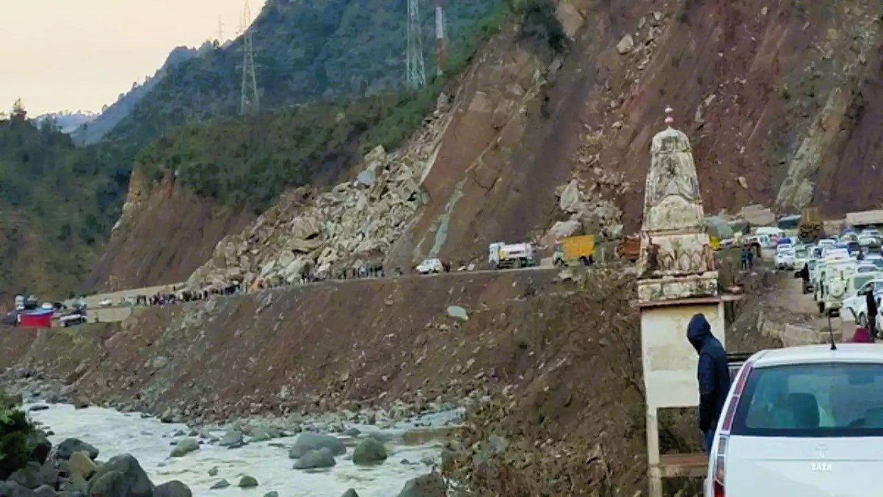 photo: J&K landslide