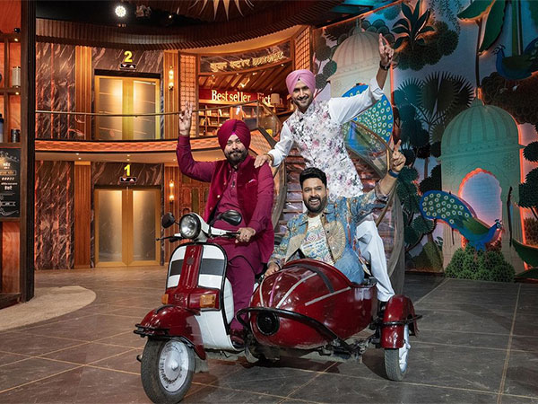 Navjot Singh Sidhu Reunites with Kapil Sharma