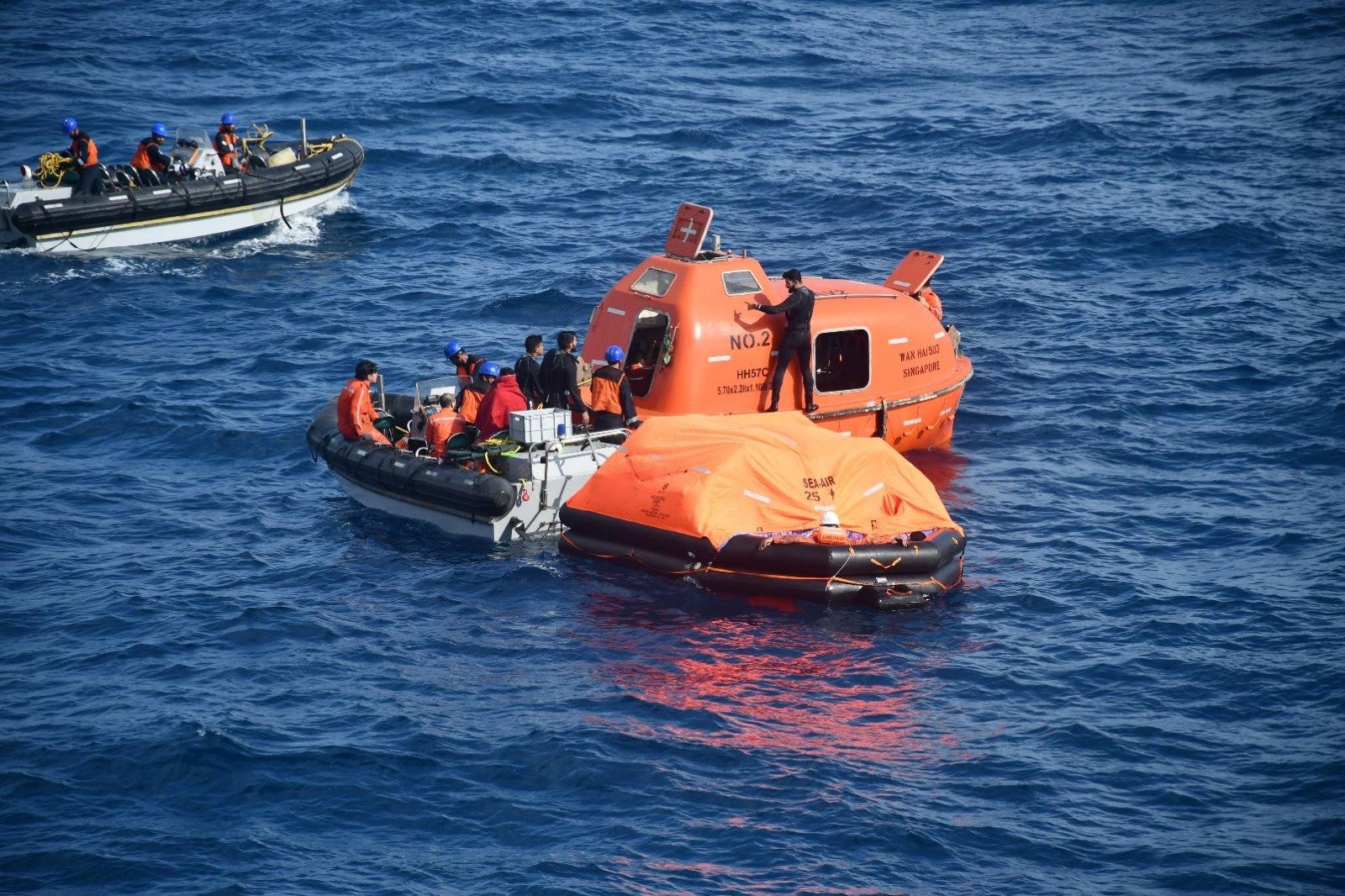 Singapore Container Ship Suffers Explosion Off Kerala Coast, 18 Crew Rescued by Navy and Coast Guard