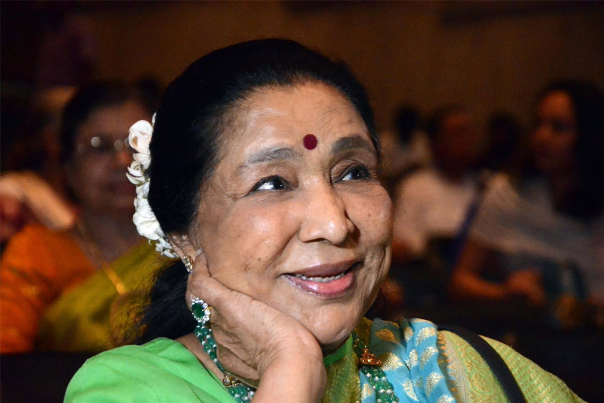 Asha Bhosle hospitalised