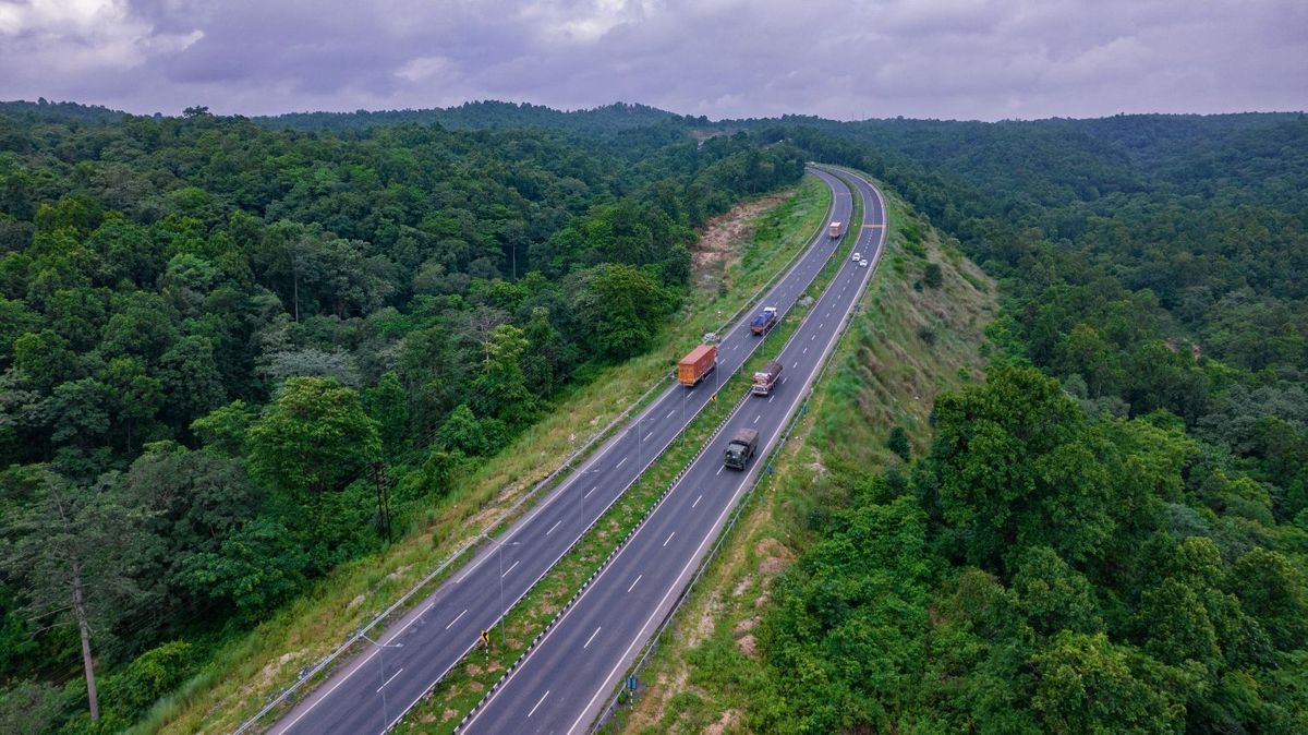 Golden Quadrilateral