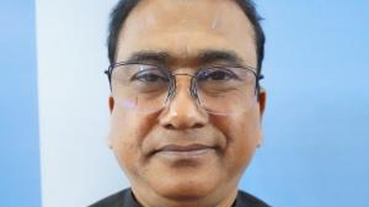 photo: Bangladesh MP Anwarul Azim Anar,