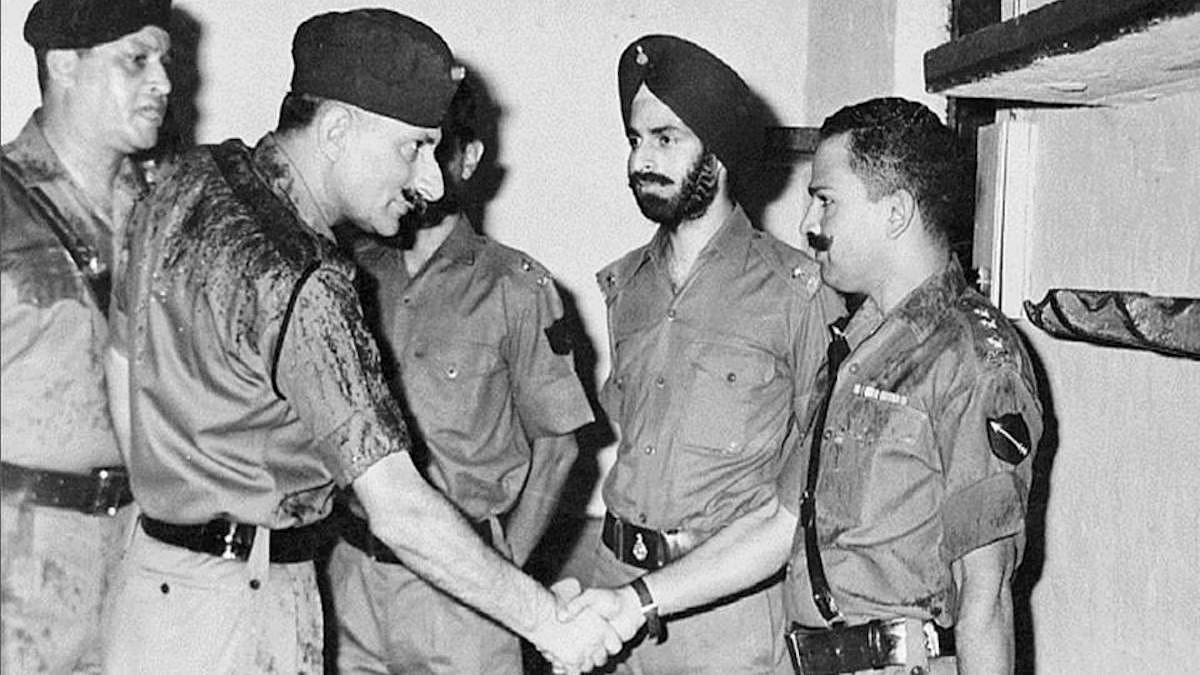 Sam Manekshaw visiting 62 Cavalry regiment, 1969 