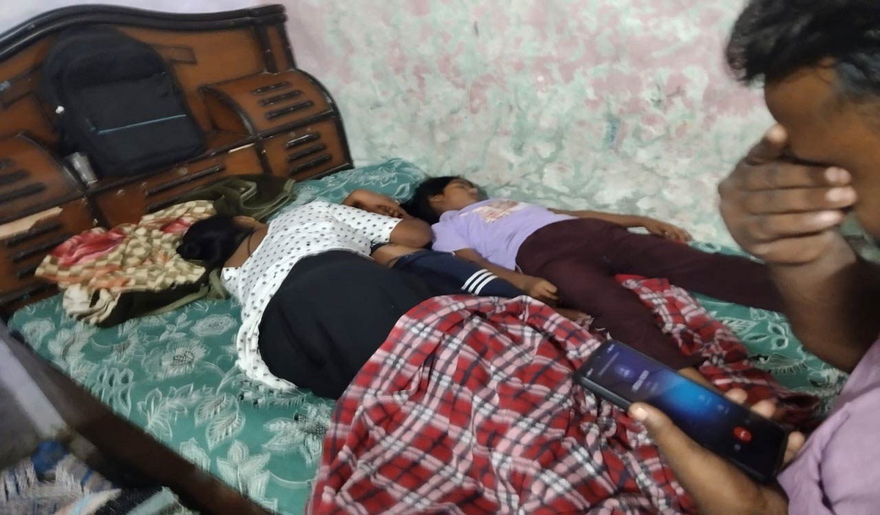 Greater Noida family found dead food poisoning