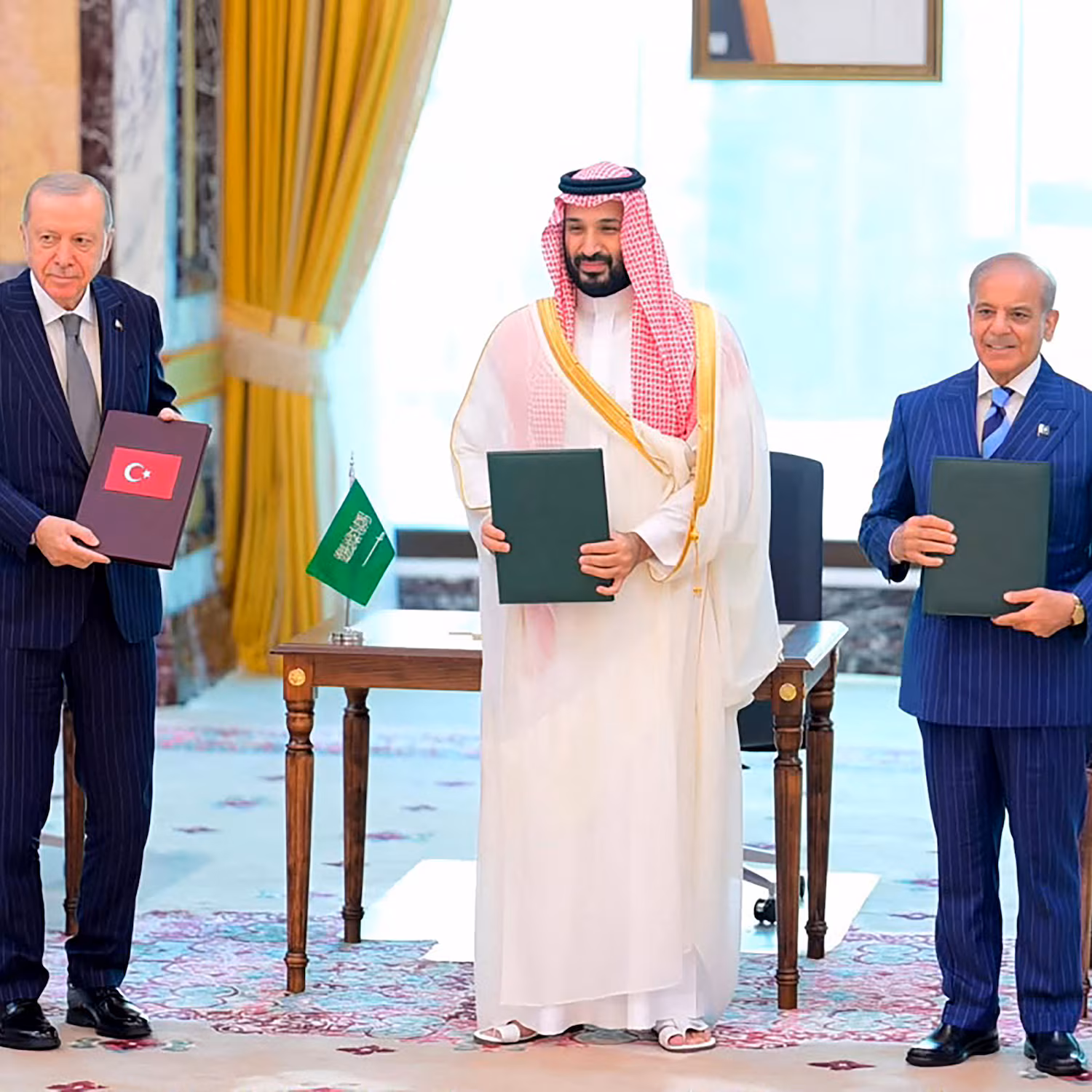Saudi Arabia, Pakistan and Türkiye Sign Mecca Defence Pact