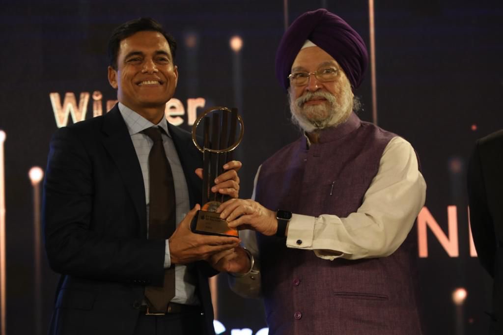 Photo: JSW chairman wins 'Entrepreneur of the Year 2022' title