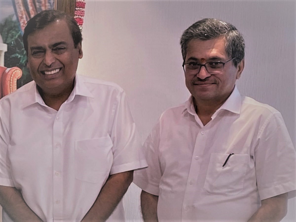 Photo: Mukesh Ambani and Manoj Modi