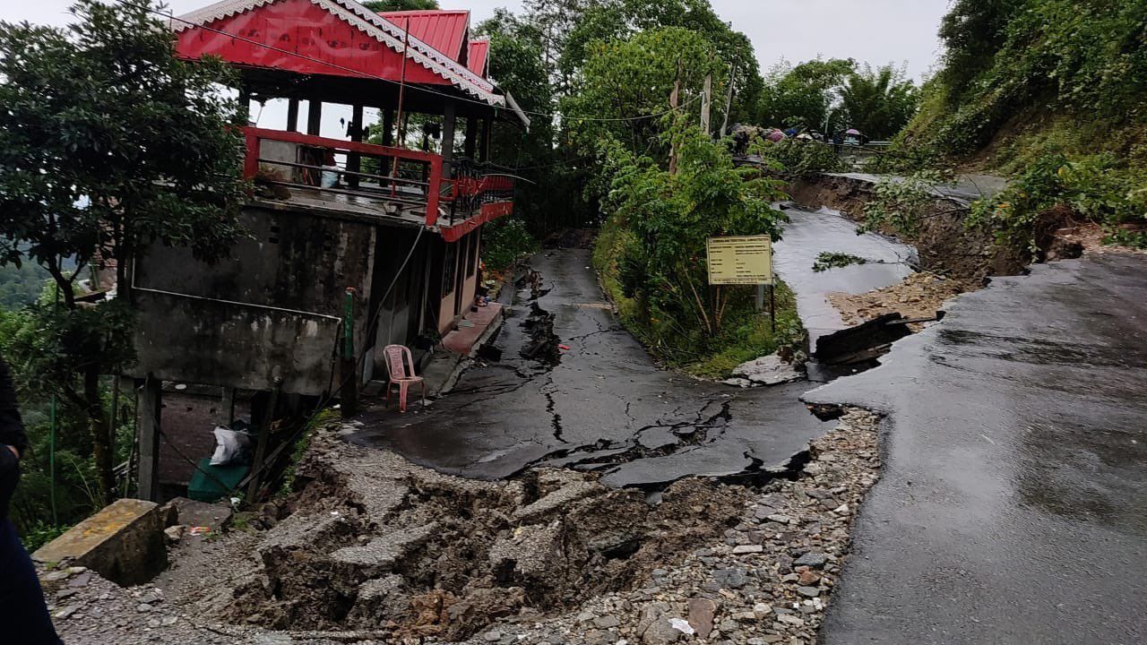 24 Dead, Thousands Stranded: Darjeeling Battles Worst Landslides in Years