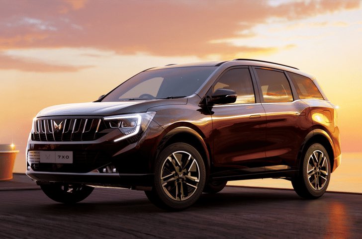 Mahindra XUV 7XO