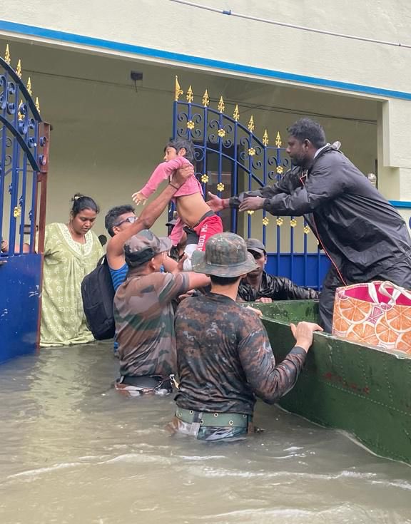 army rescues civilians in Chennai