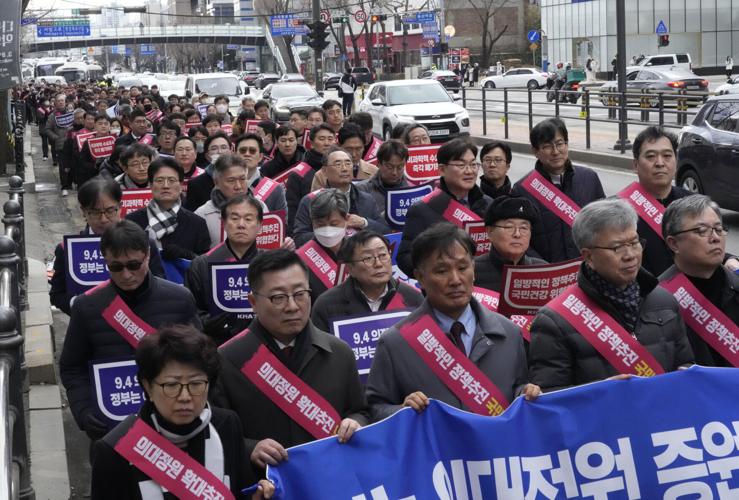 photo: south korean doctors on strike 