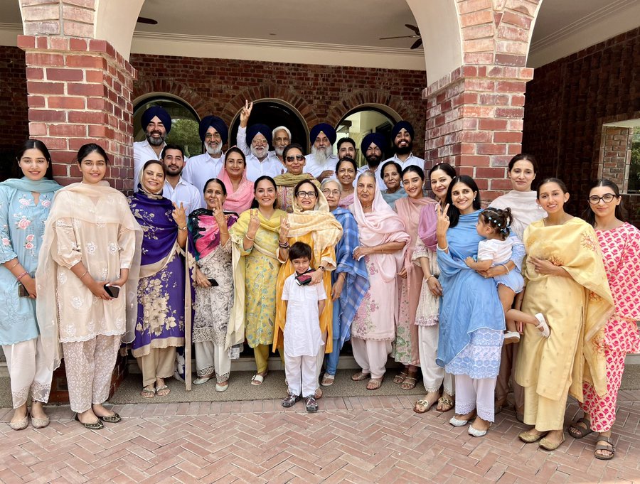 photo: Sukhbir Singh Badal with family votes in phase 7