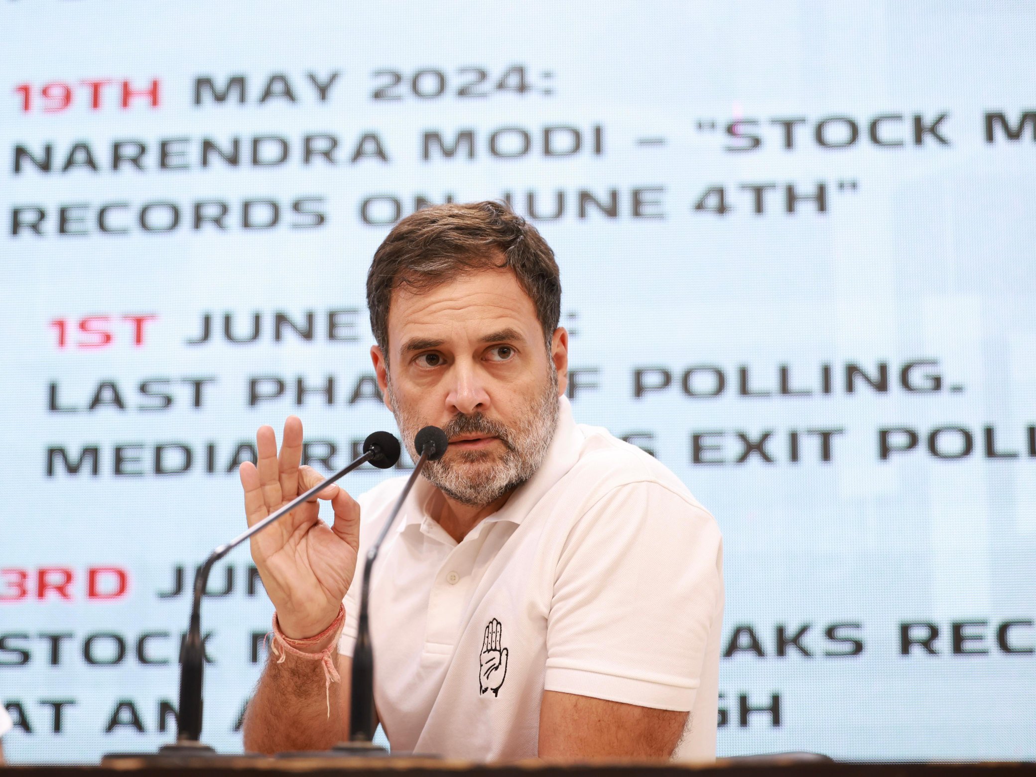 photo: Rahul Gandhi at press conference