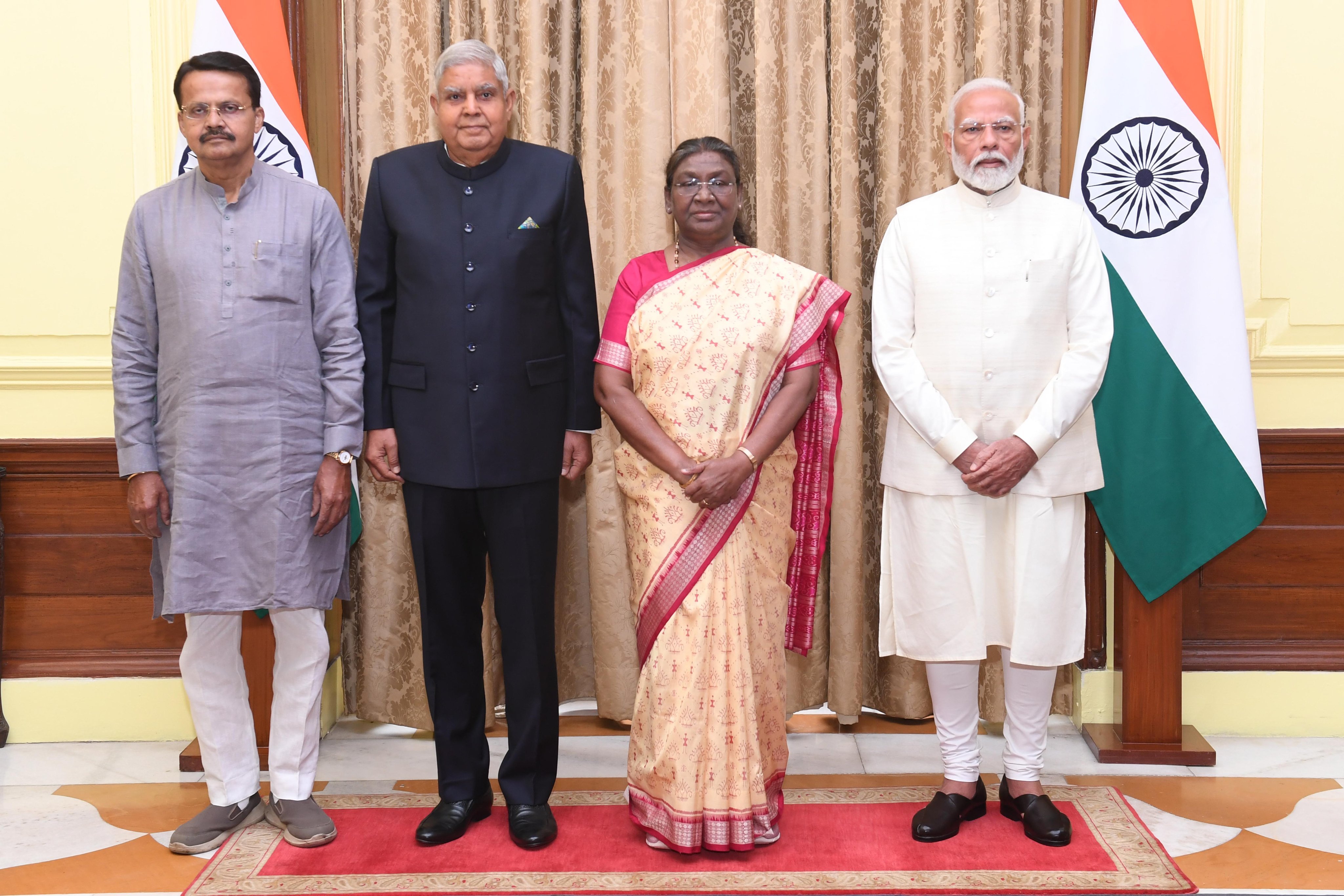 photo: Bhartruhari Mahtab takes oath 