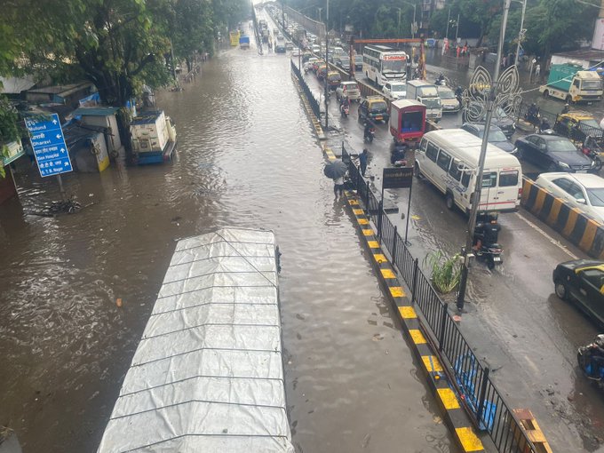 photo: Mumbai rains 