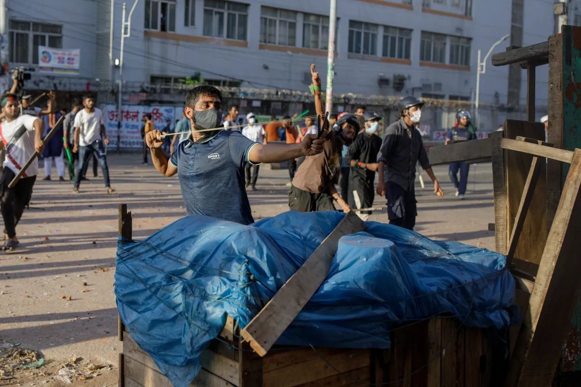 photo: Anti-quota protesters clash with police