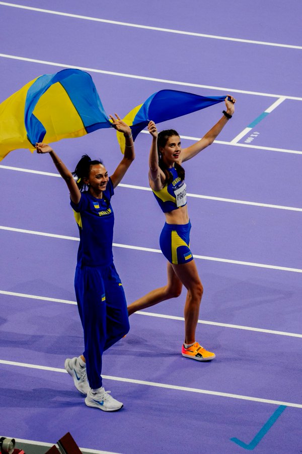 photo:Yaroslava Mahuchikh 🇺🇦 becomes the first Ukrainian Olympic high jump champion !