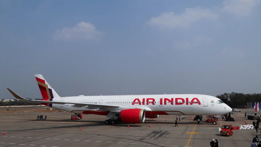 photo: air india brings back indians from bangladesh 