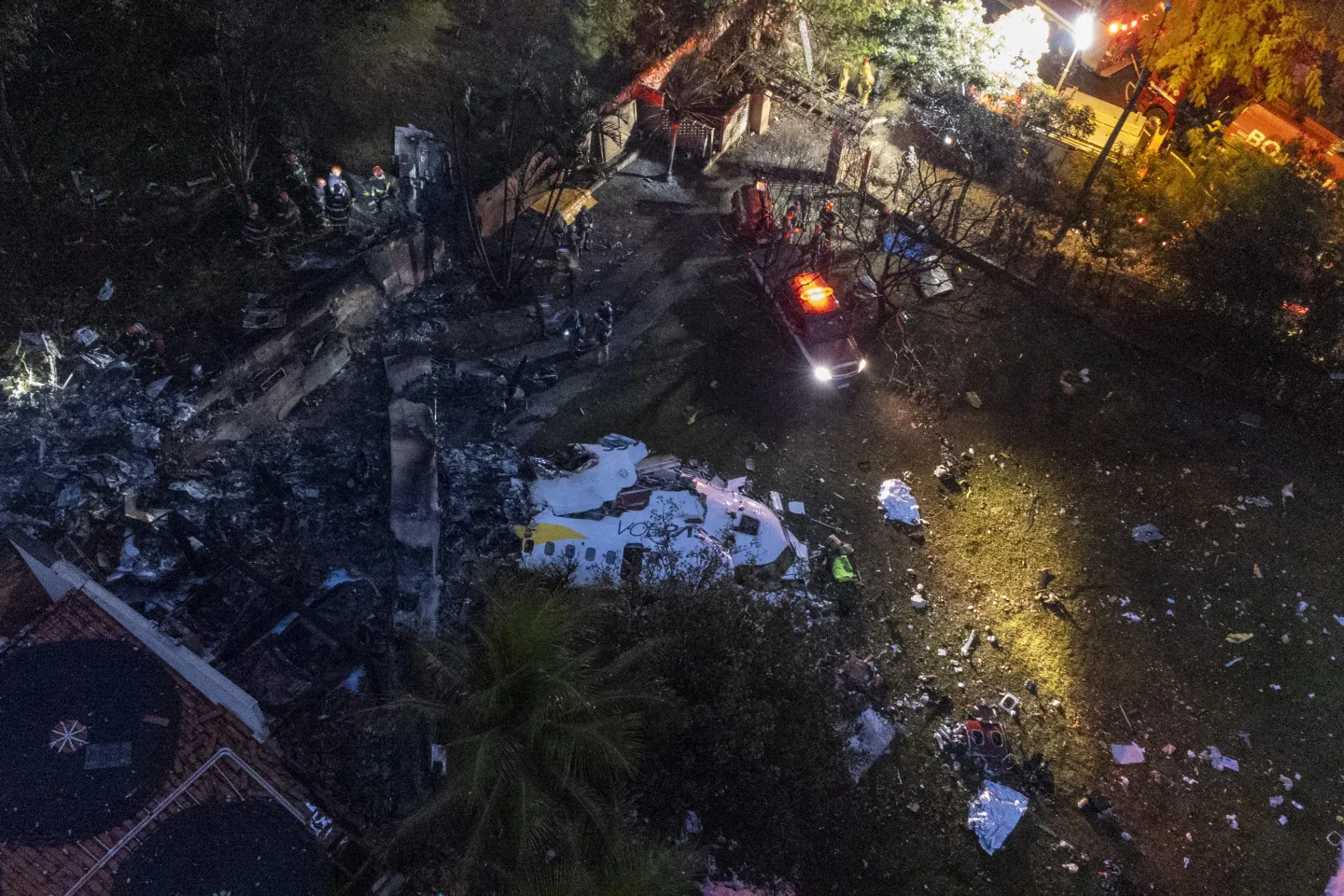 at least 61 dead after passenger plane crashes in brazil